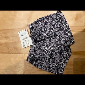 Toddler boy swim trunks NWT (size 2-3)
